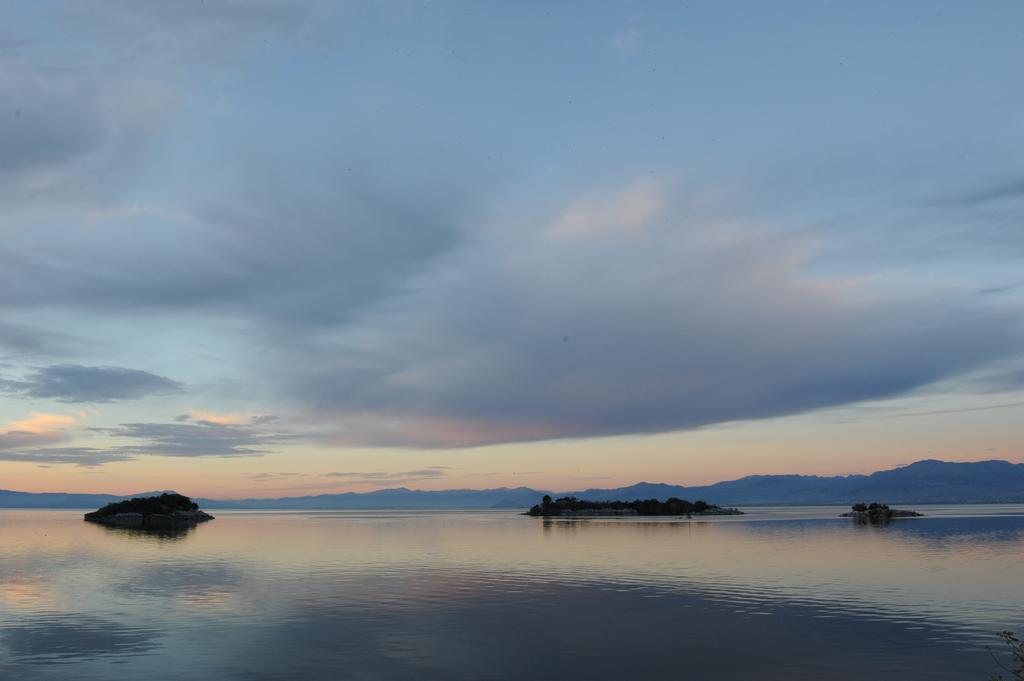 Holiday Home Skadar Lake Arbnes Camera foto